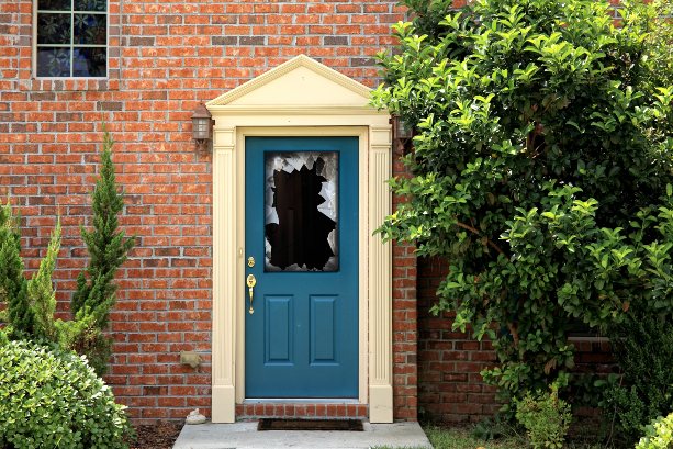 Featured image for “8 Signs You Need to Replace Your Front Door”